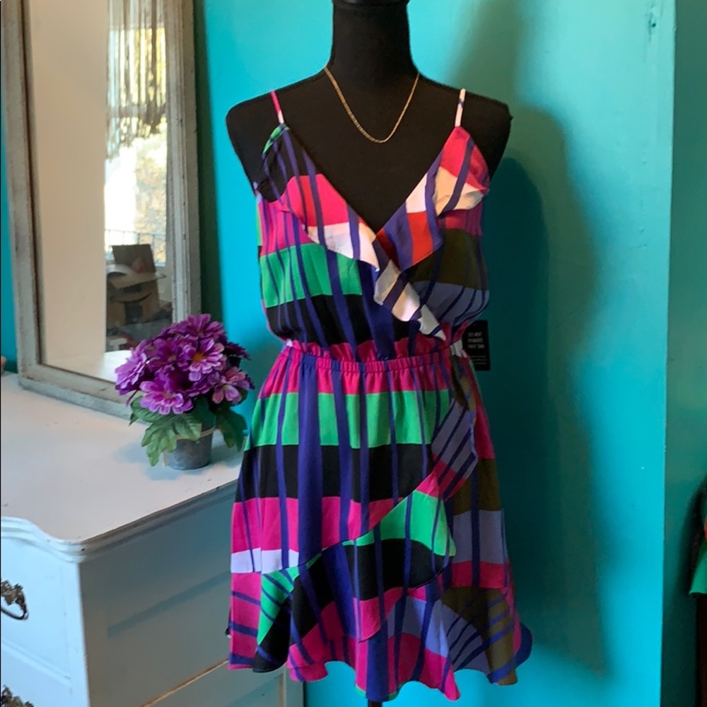 Express Ruffle Mini